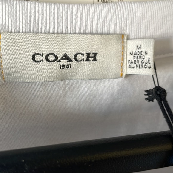 NWT Coach Snoopy Women’s t-shirt size medium - Picture 3 of 8